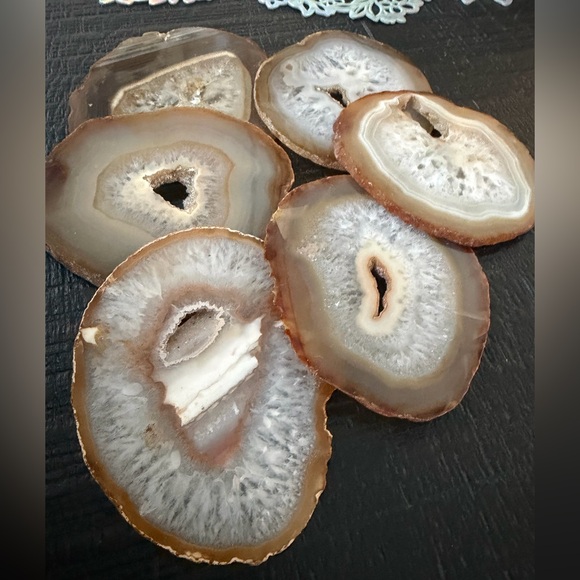 Natural Agate & Quartz Crystal Geode Coasters Set of 6 - Picture 3 of 5